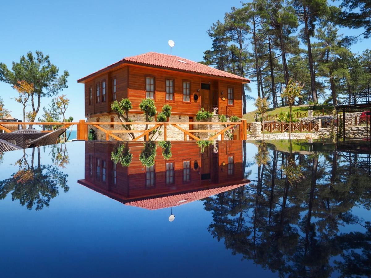 Quiet Abana Bed and Breakfast Buitenkant foto