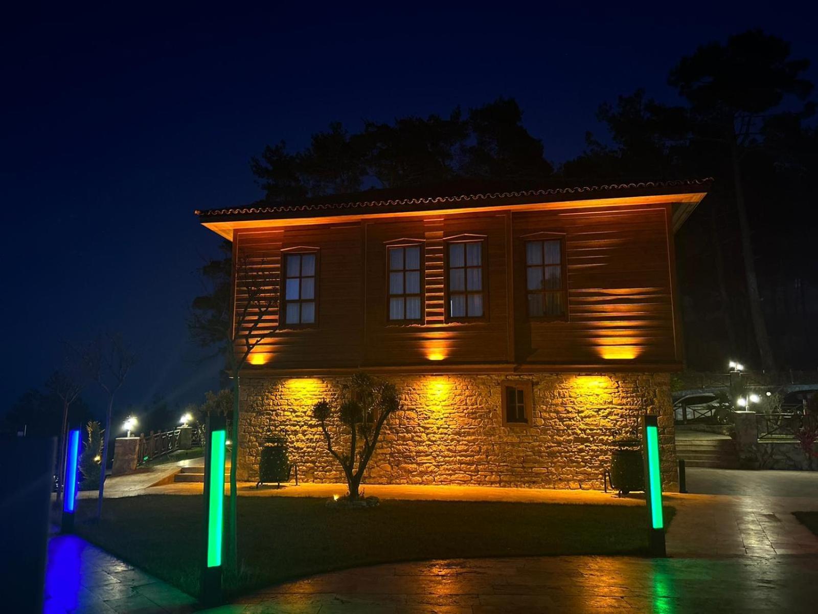 Quiet Abana Bed and Breakfast Buitenkant foto